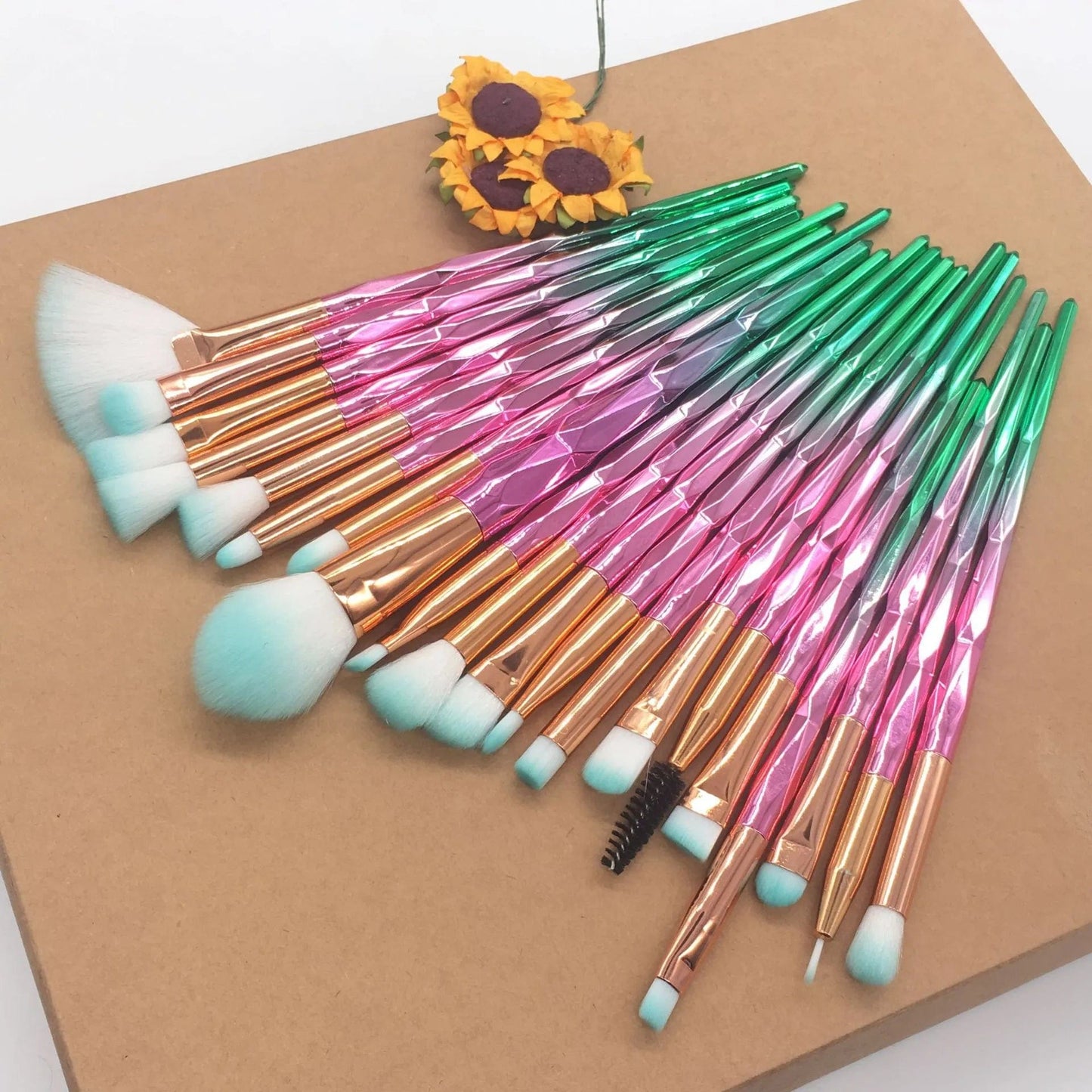 20Pcs Diamond Makeup Brushes Set